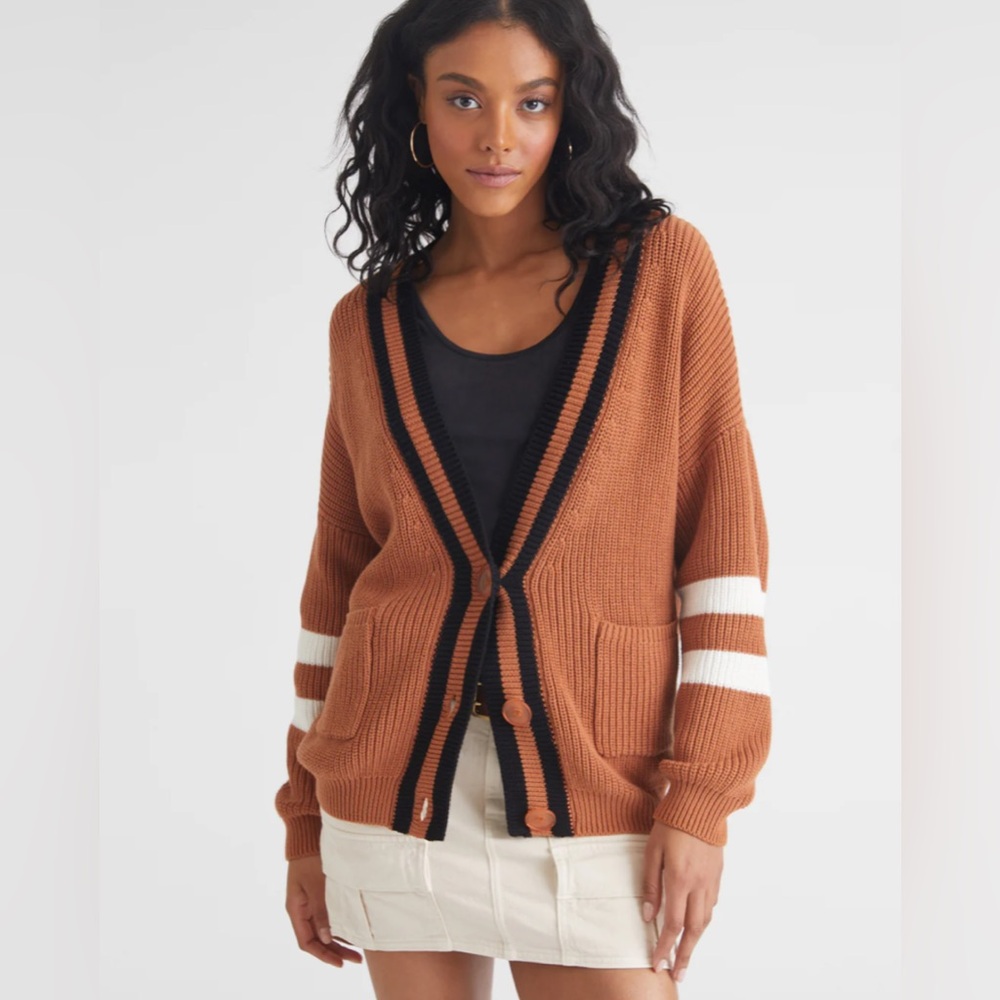 NWT 525 Americq Kennedy Pullover BKLYN